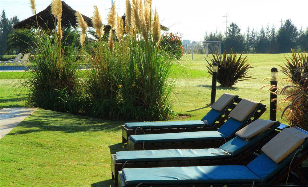 Wyndham Garden Campana Hotel Exterior foto