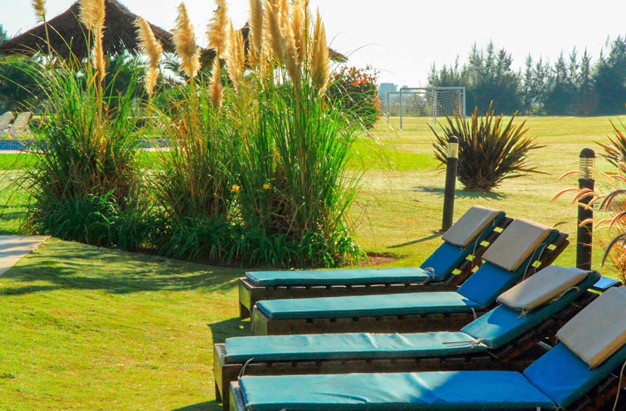 Wyndham Garden Campana Hotel Exterior foto